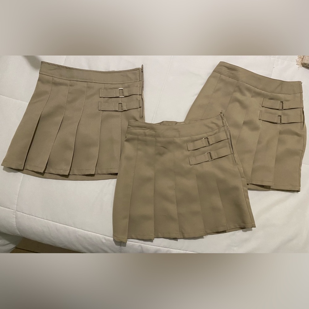 Pleated Two-Tab Skort